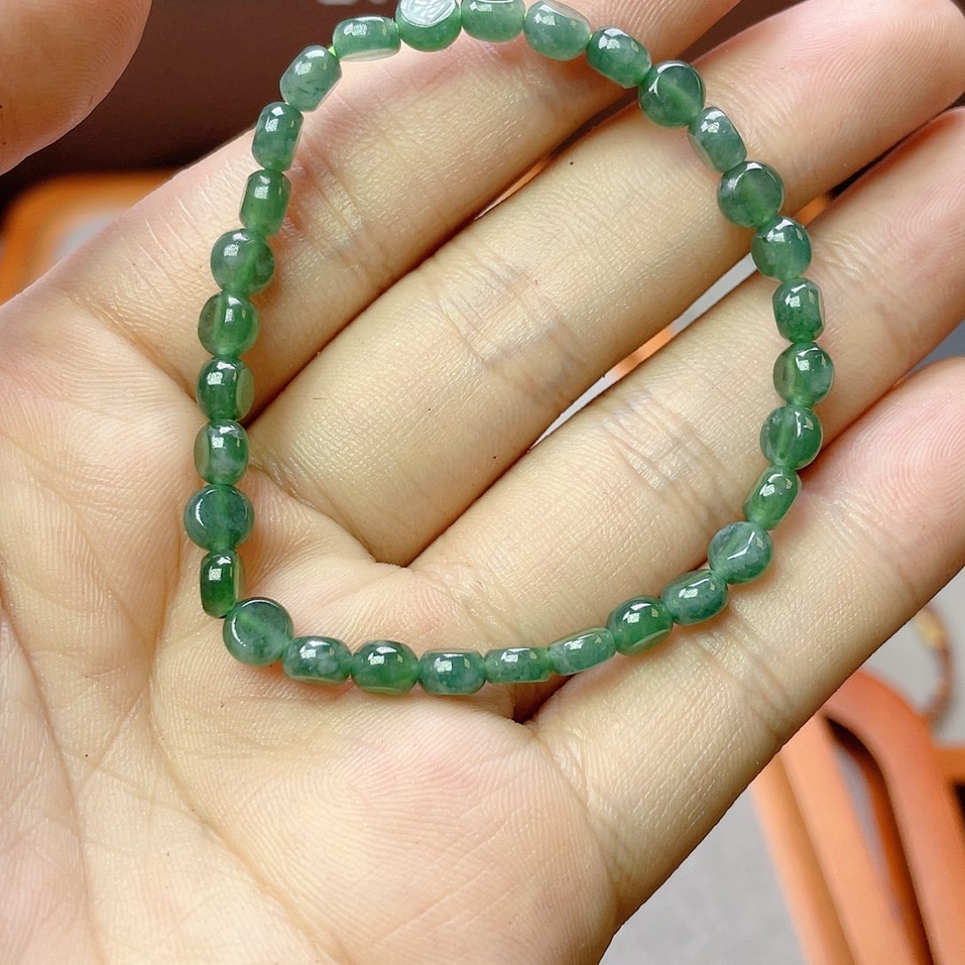 未镶嵌手链翡翠翡翠