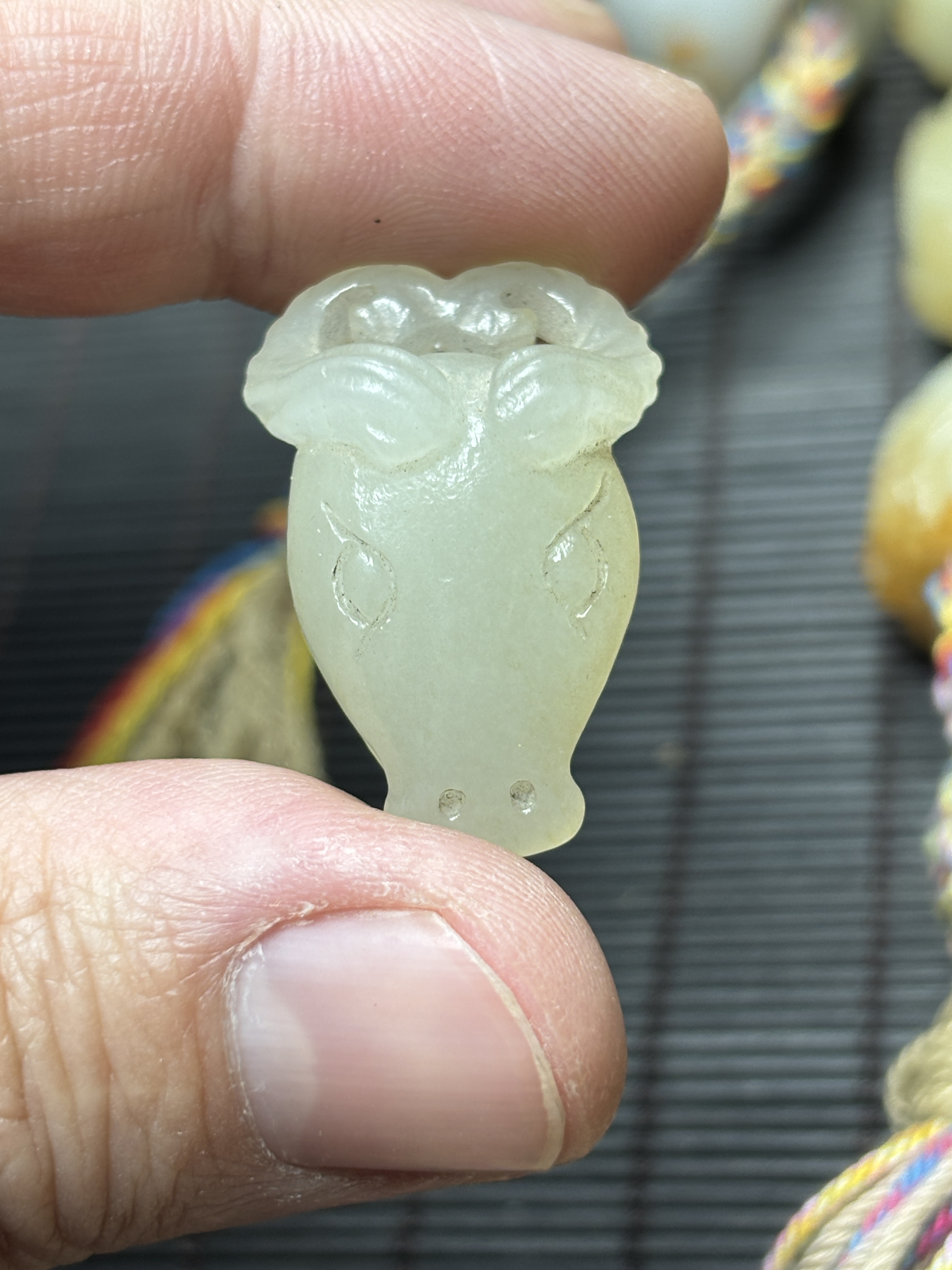 新号福利特价 和田玉牛首