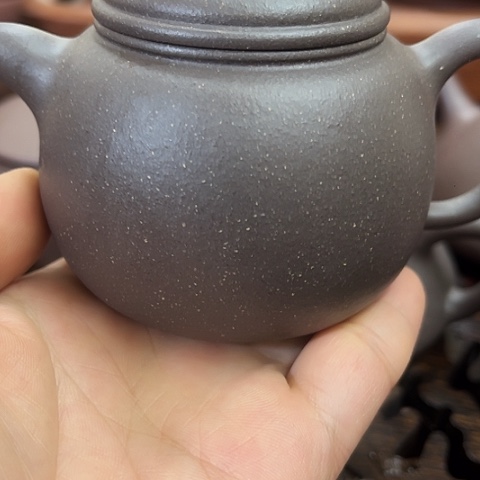 紫砂茶壶天清色袍尊200 cc