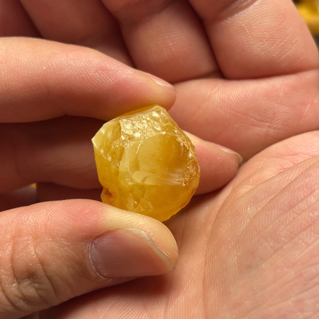 定制琥珀未镶嵌琥珀蜜蜡