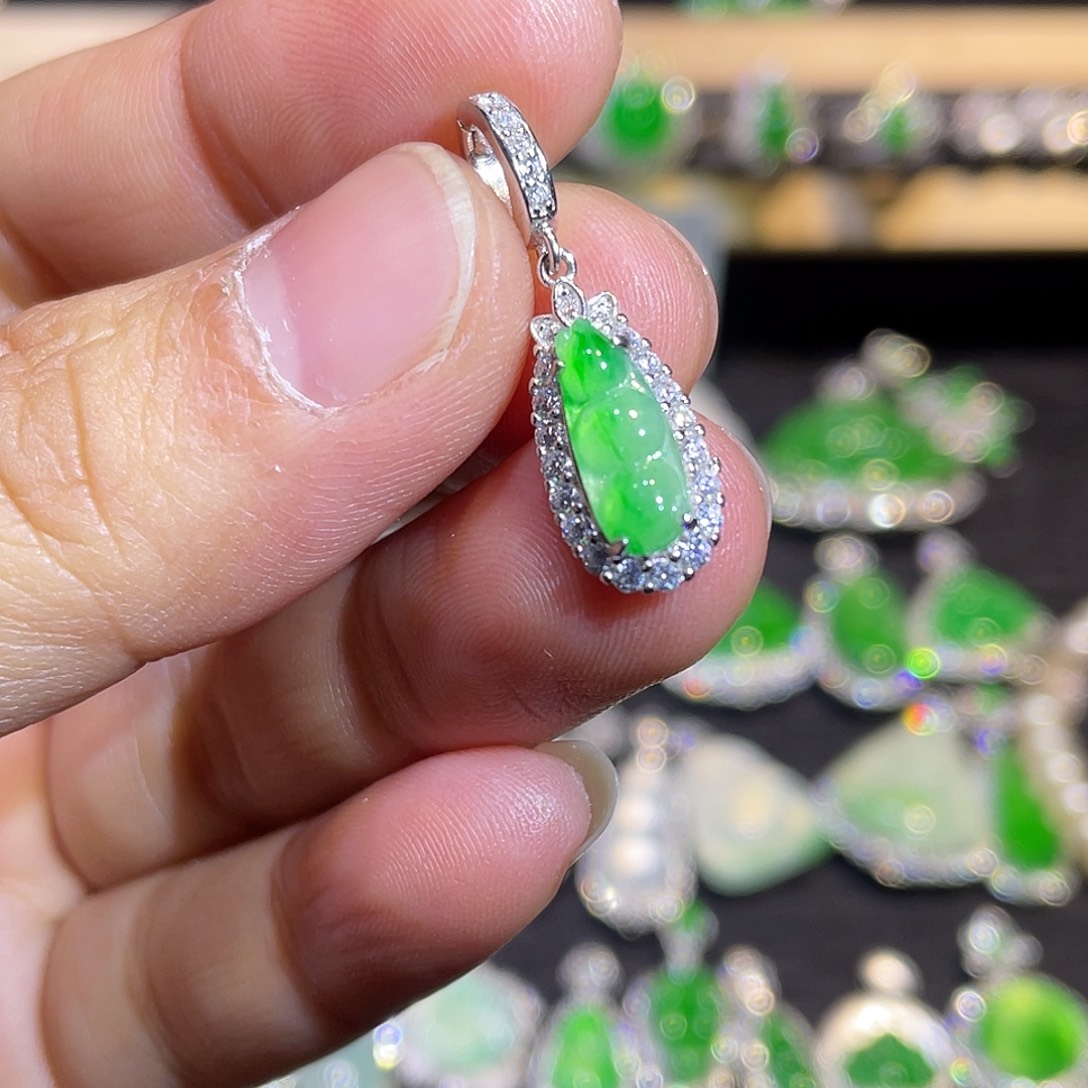 翡翠银S925镶嵌吊坠(不含链)