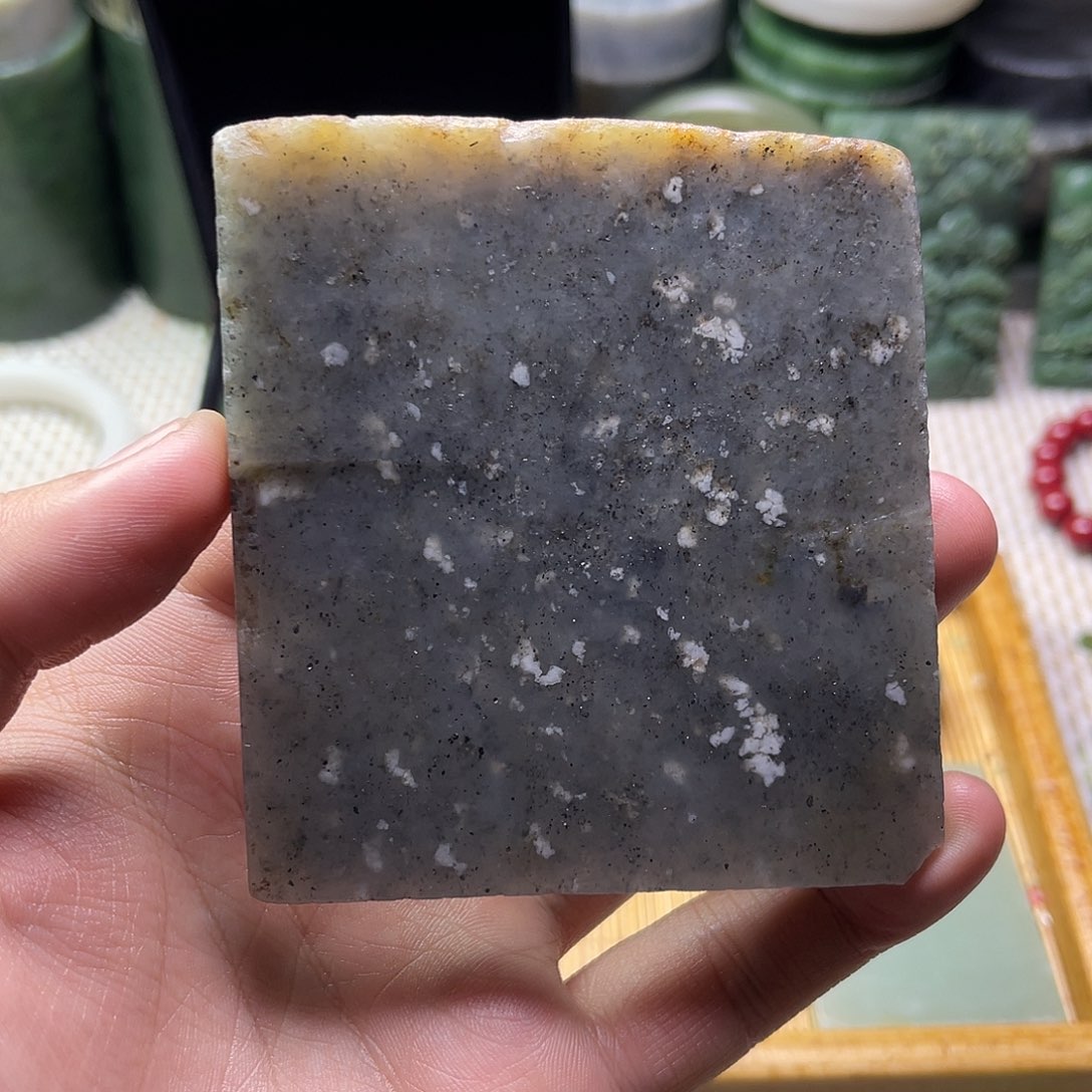 未镶嵌和田玉车挂