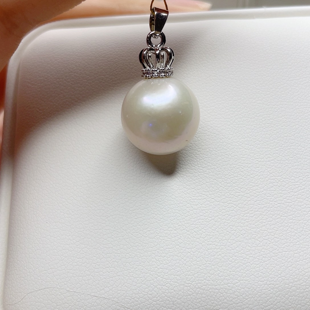 淡水珍珠吊坠(赠链)合金
