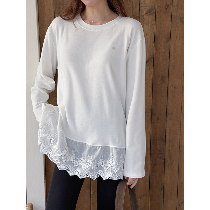【歌铭】法式复古蕾丝拼接下摆圆领T恤女冬季新款宽松打底衫W941C
