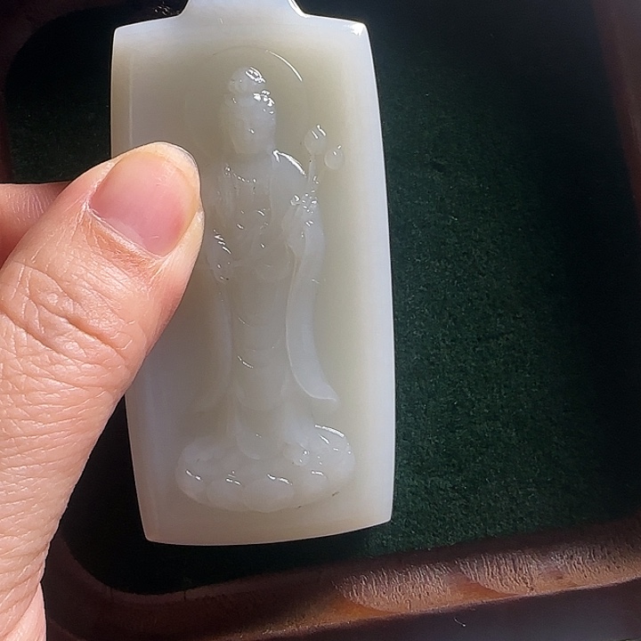 m***m瓷片新号开播挂件一个