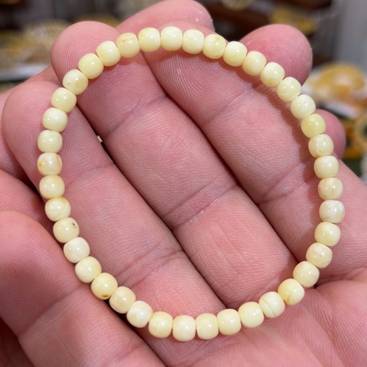 蜜蜡未镶嵌手链微瑕00005.0mm