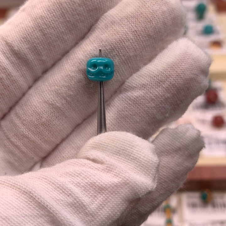 未镶嵌绿松石配饰j