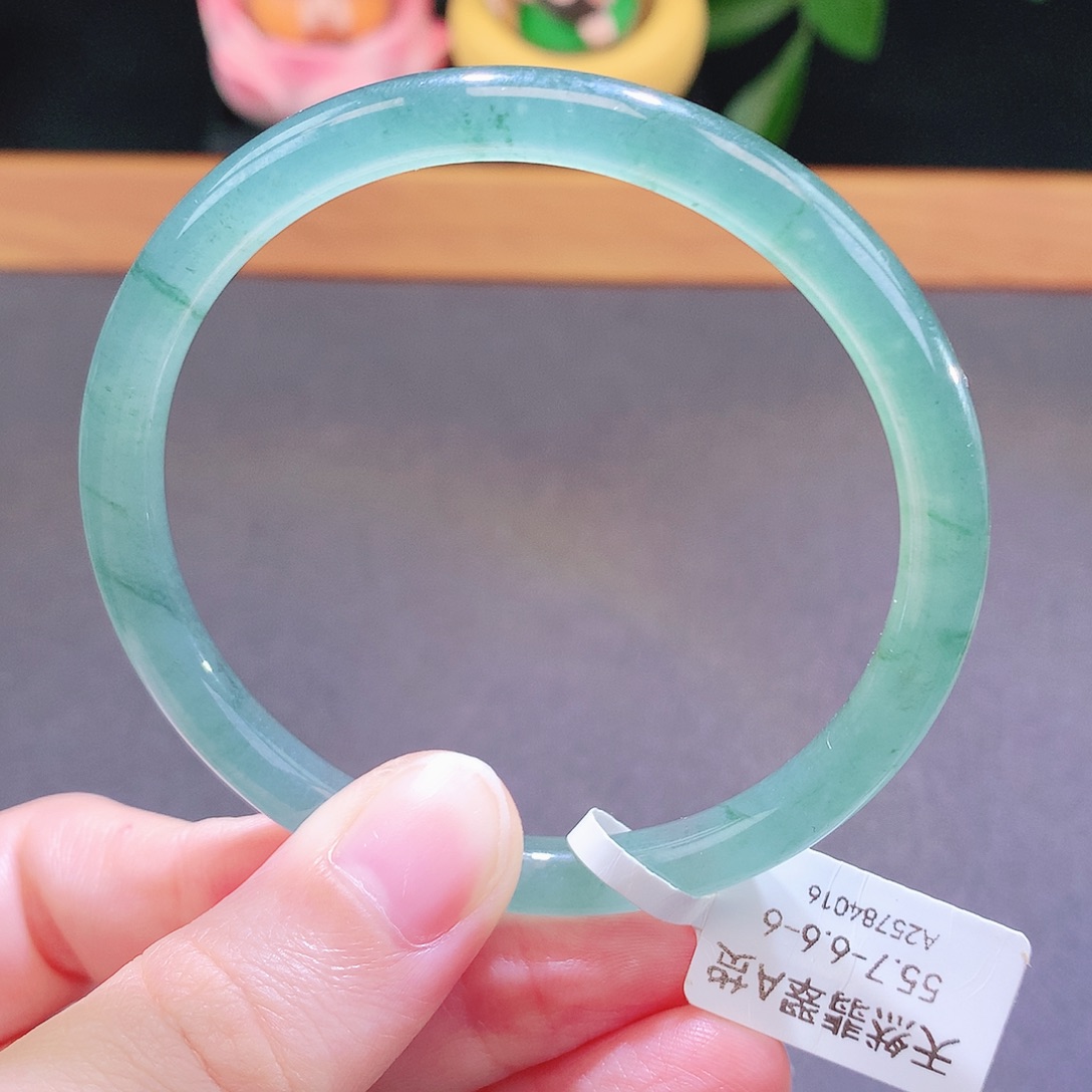 翡翠未镶嵌手镯天然翡翠