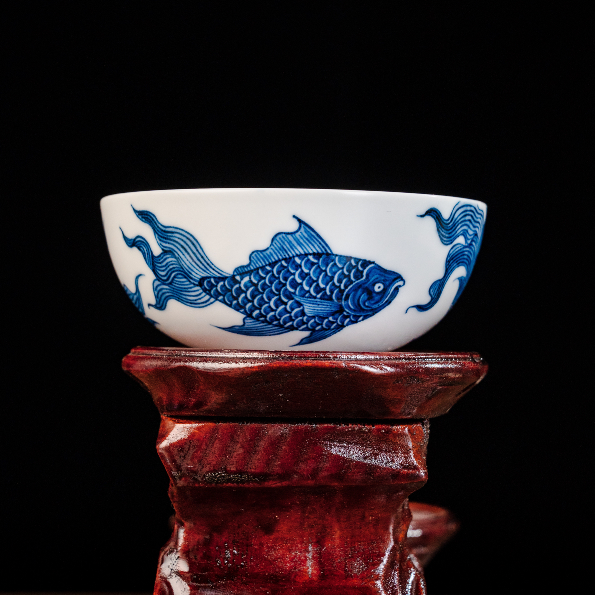 龙月斋自在鱼多鱼薄胎细腻普洱杯