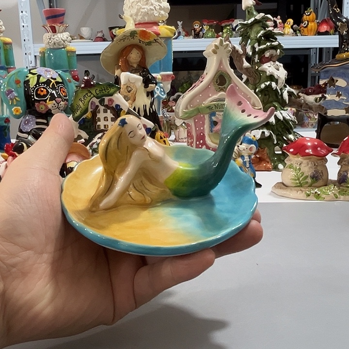 西洋陶瓷艺术摆件