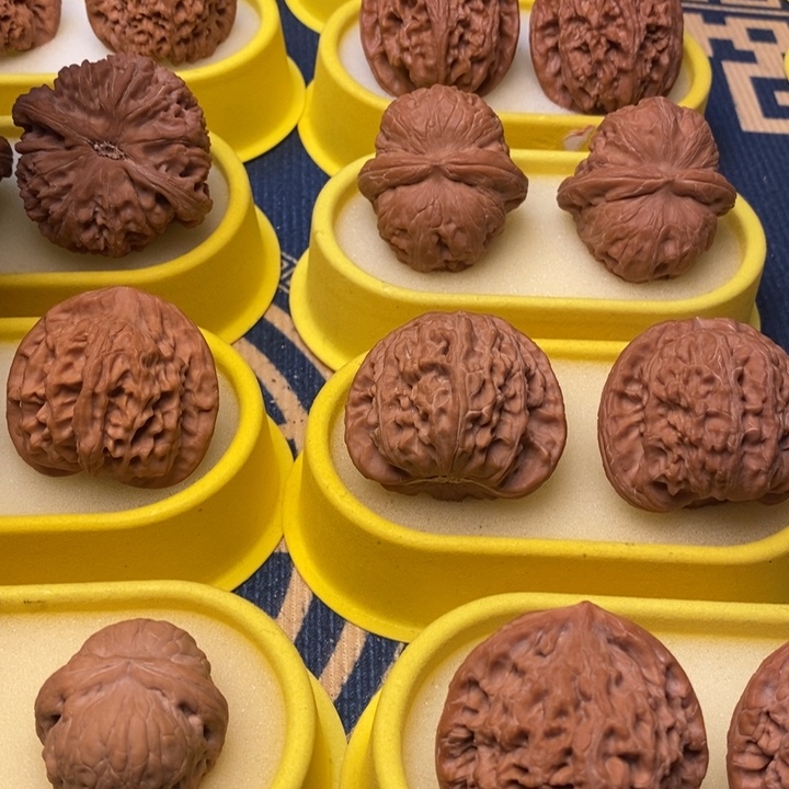 L***.文玩核桃把件47水龙纹