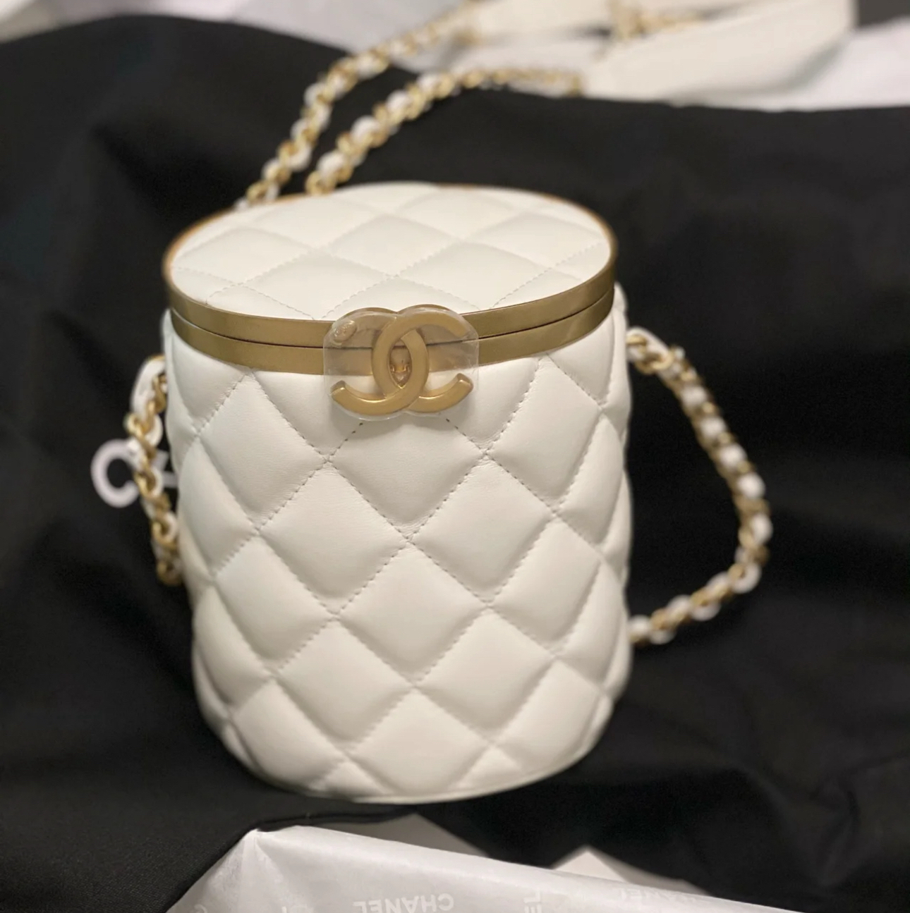 99新 Chanel/香奈儿 多多奢品/香奈儿芯片手工坊盒子斜挎包/99新