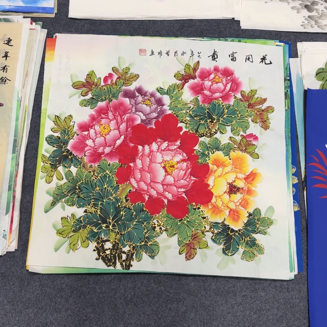 国画68×68千层金线牡丹