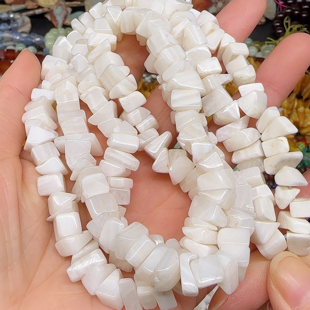 玛瑙/玉髓合金珠宝半成品8-10mm一条