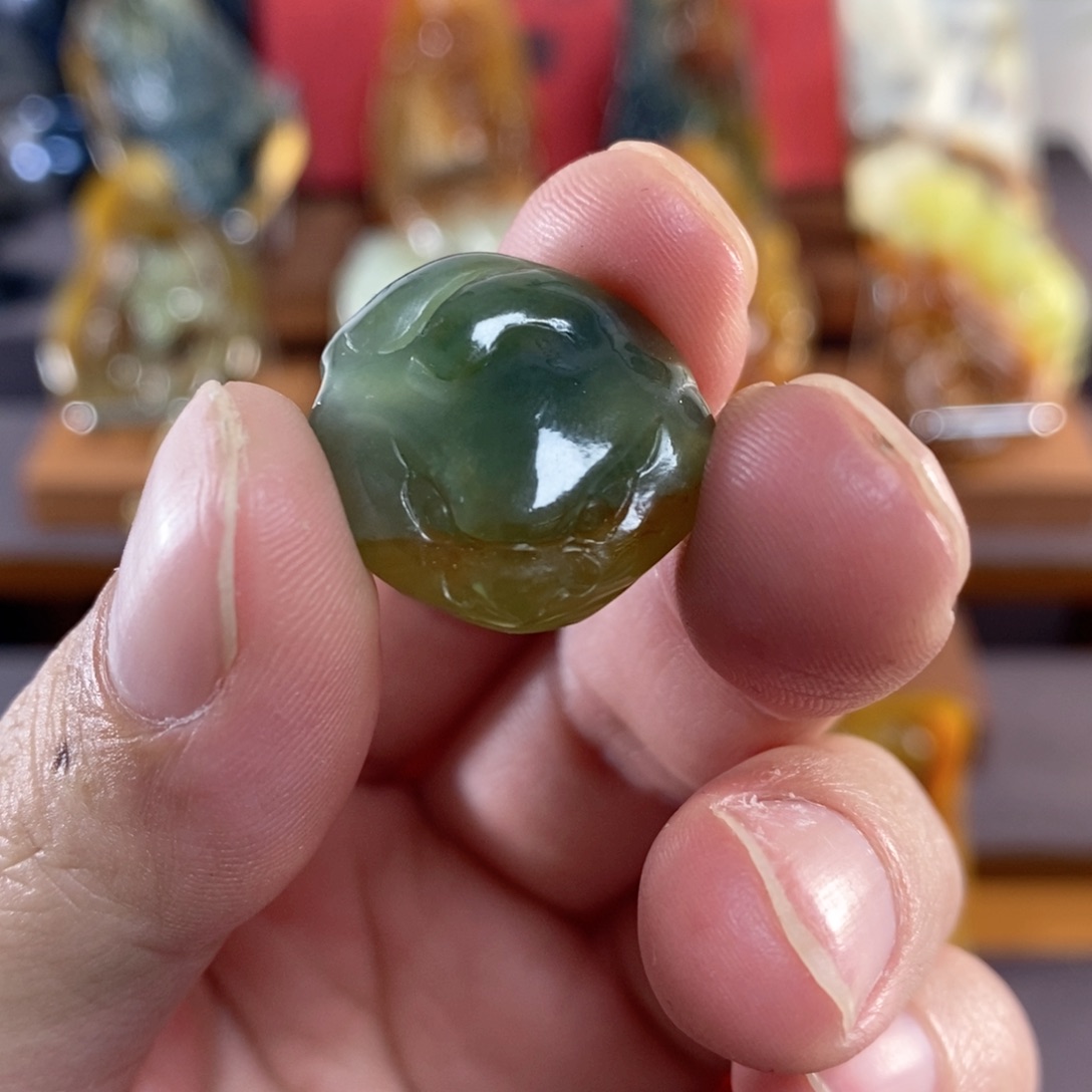岫玉花玉挂件未镶嵌