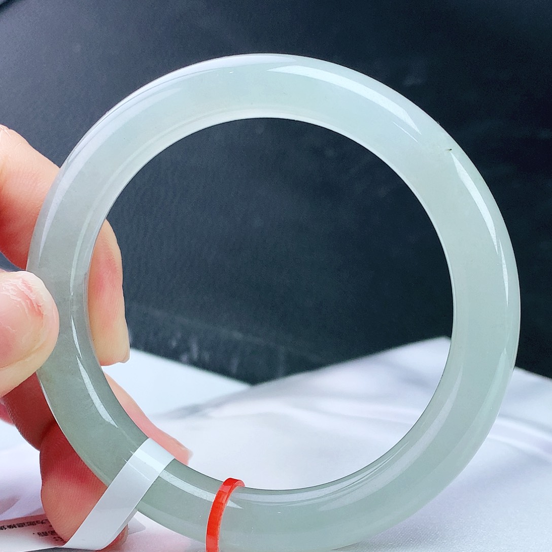 未镶嵌手镯翡翠58圈