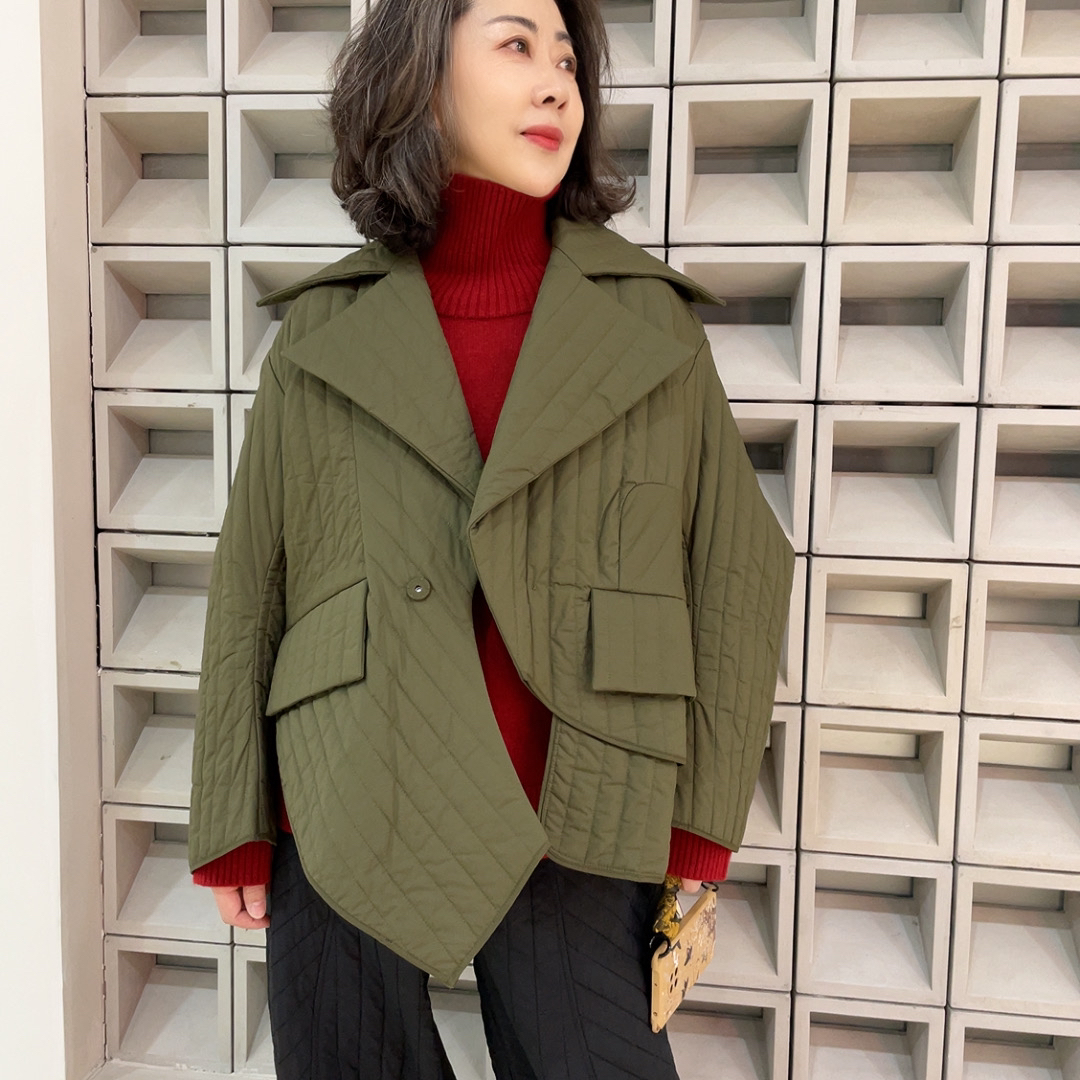定制款潮牌外套女