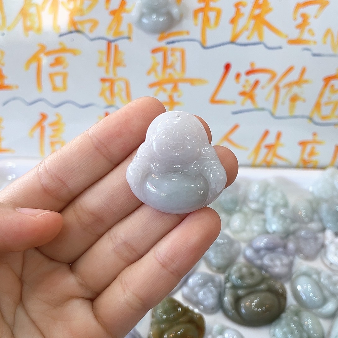 颈饰未镶嵌翡翠佛公