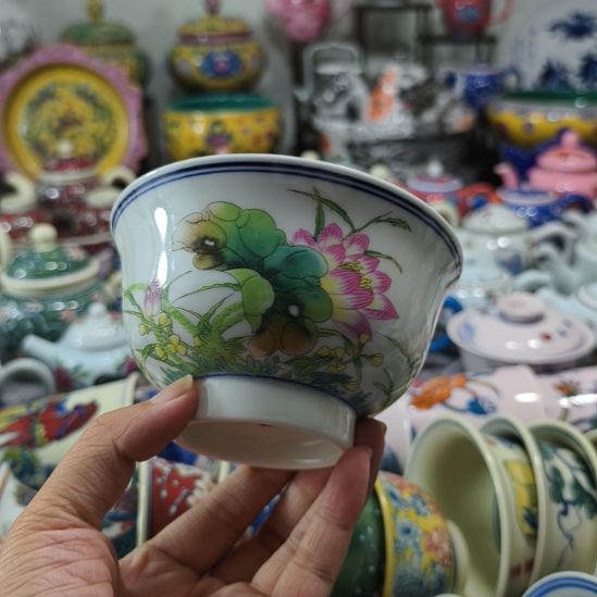 摆件瓷哈哈哈哈哈哈哈哈哈