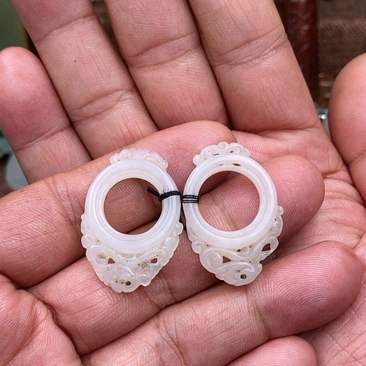 【闪购商品】颈饰未镶嵌和田玉听*