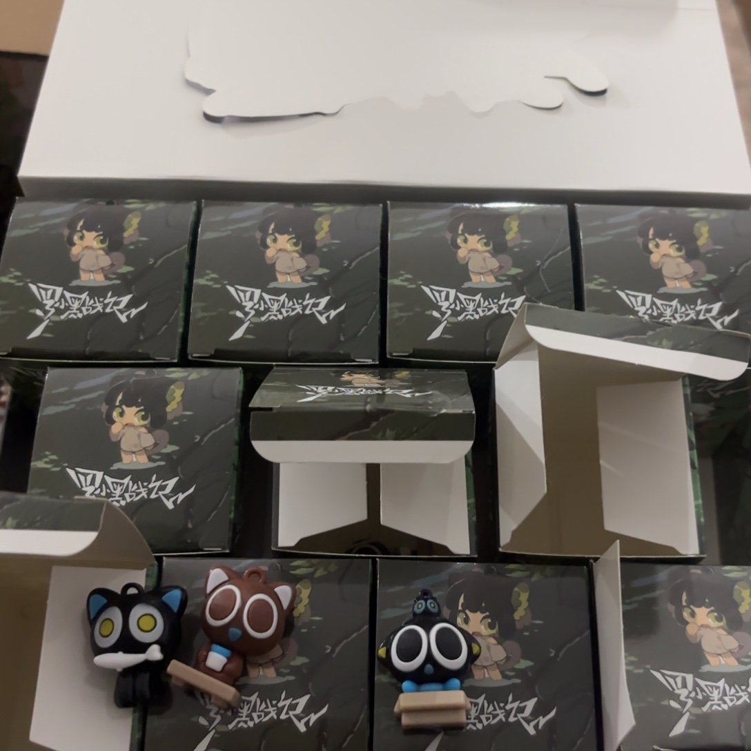 小杜专属-12入罗小黑一端