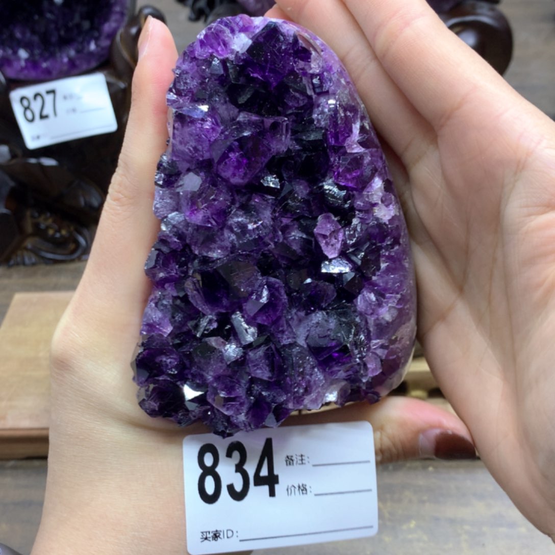 紫晶大型摆件（非配饰）未镶嵌