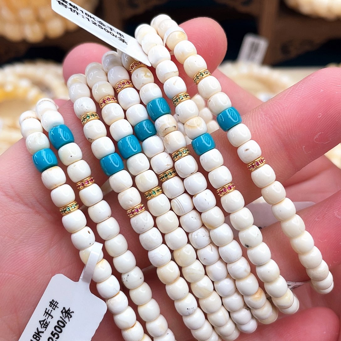 琥珀珠宝奇石18K金镶嵌多样性发其一