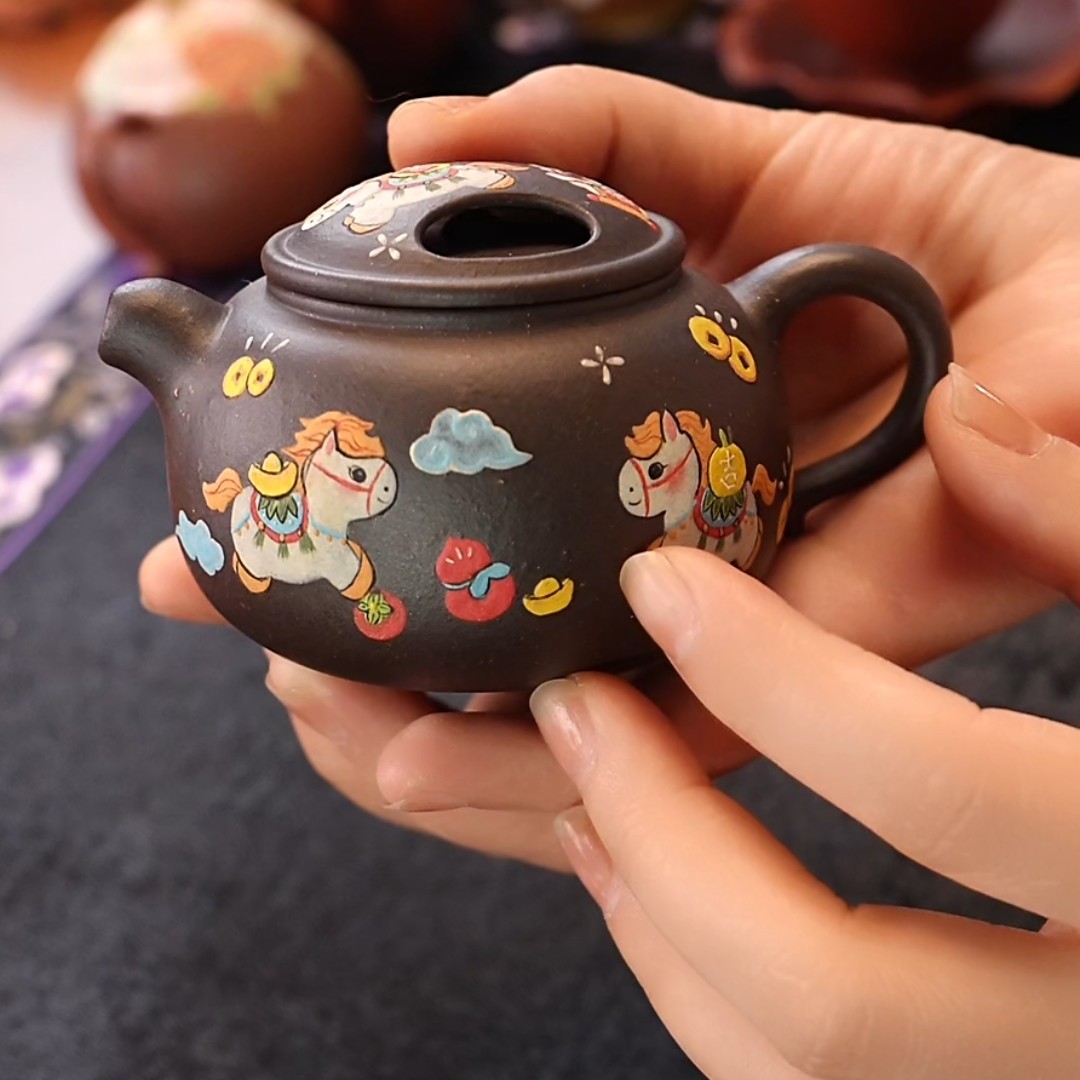 念一｜如意马 茶壶