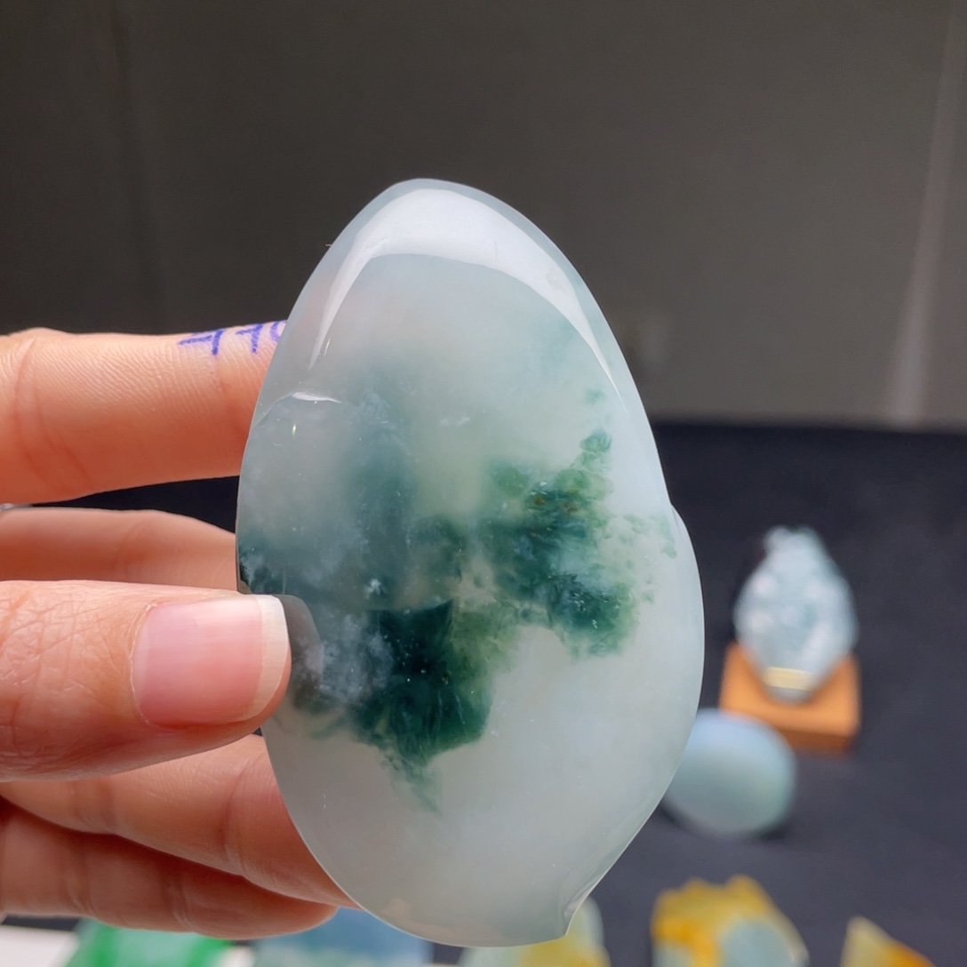 定制翡翠未镶嵌包工包料