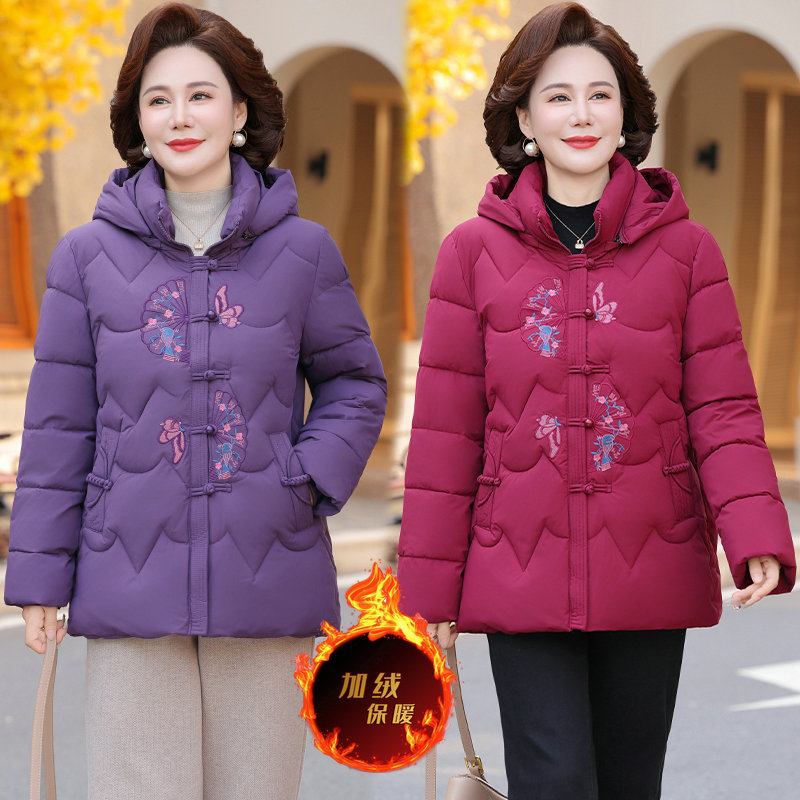 妈妈装棉服外套女新款加绒加厚中老年人冬季棉衣绣花保暖连帽棉袄