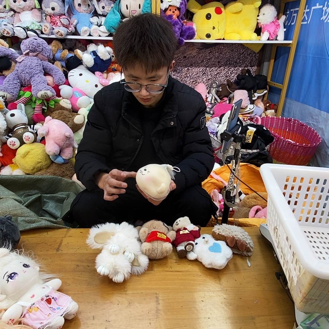 毛绒后****?毛绒玩具372 