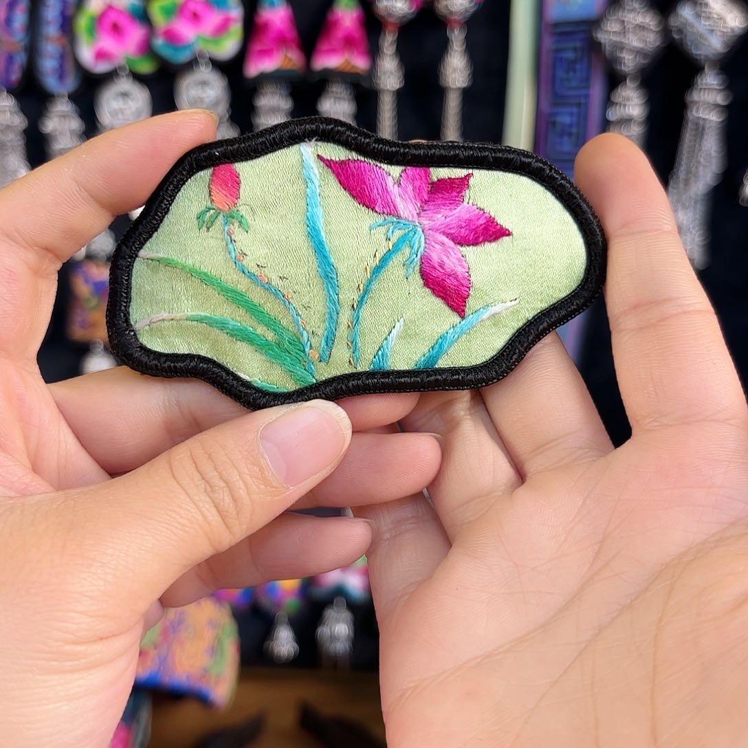 织绣妮*是帅帅帅帅帅帅帅帅