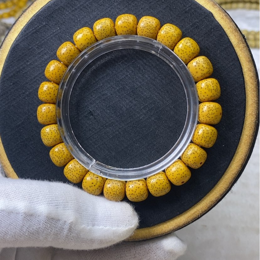 【闪购商品】星月菩提手串可**翅鸡油黄卡10尺寸