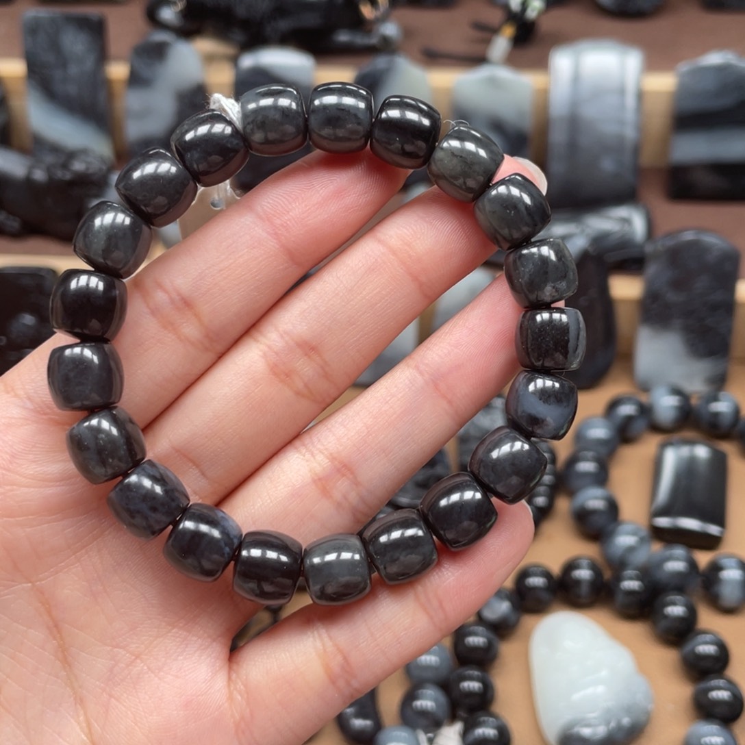 和田玉手链未镶嵌