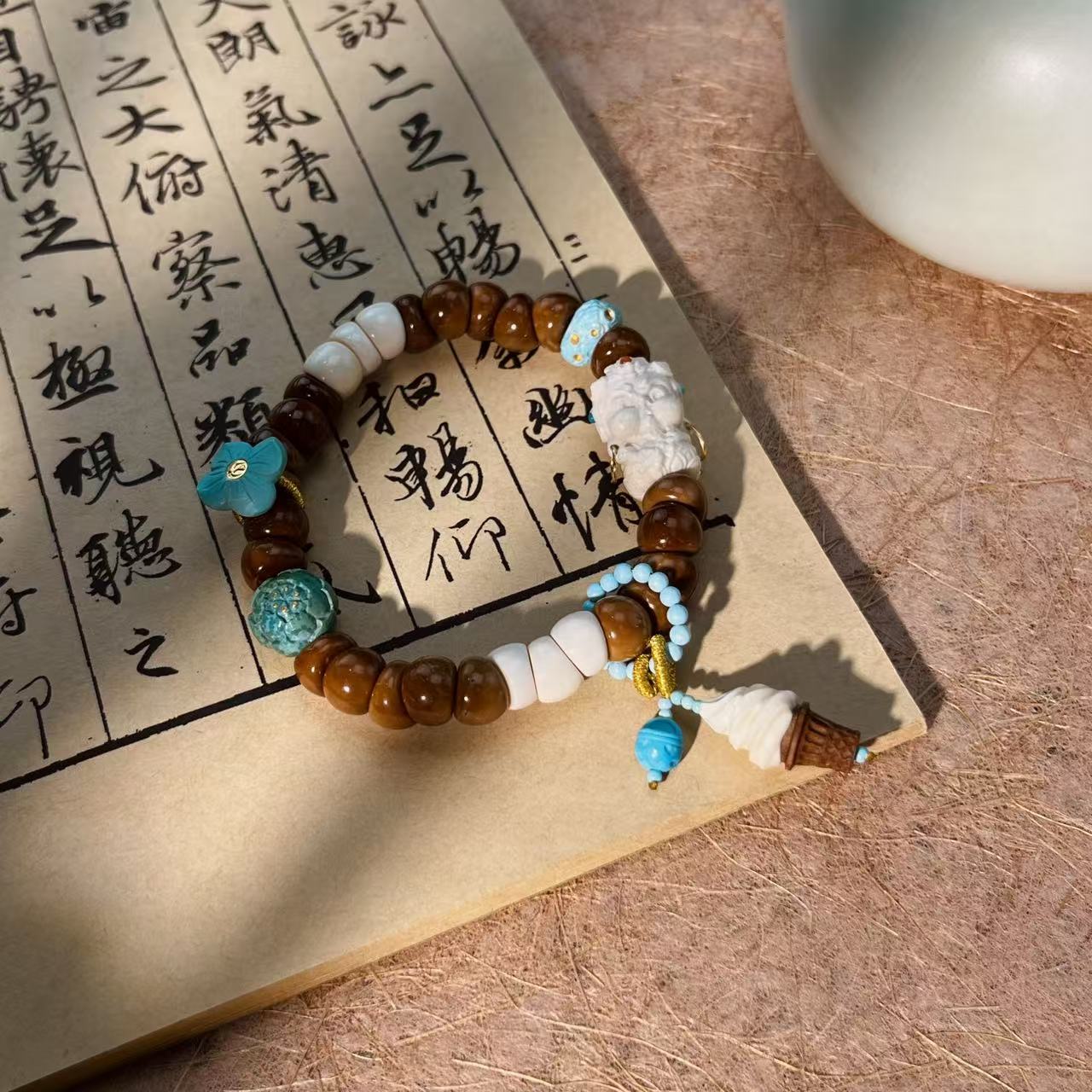 库克大肠多宝手串-多样性发一-A3018-自发