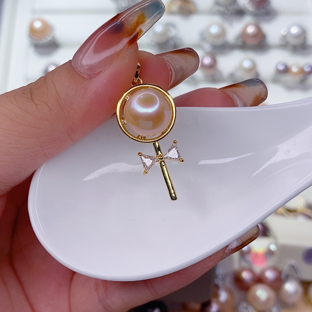 吊坠(赠链)淡水珍珠未镶嵌