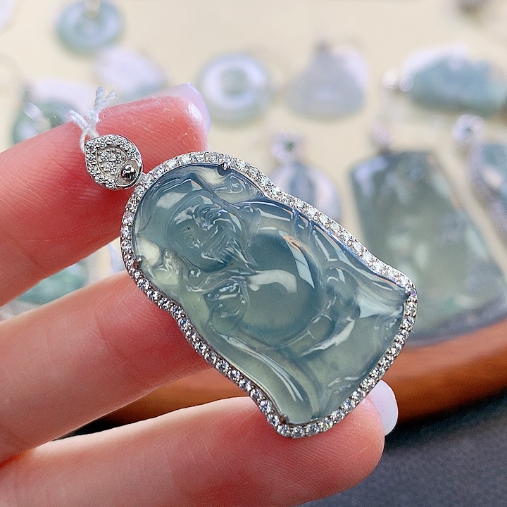 翡翠颈饰银S925镶嵌翡翠