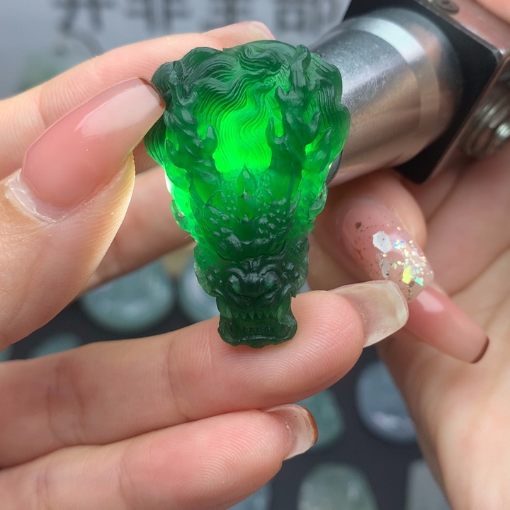 定制翡翠未镶嵌天然翡翠