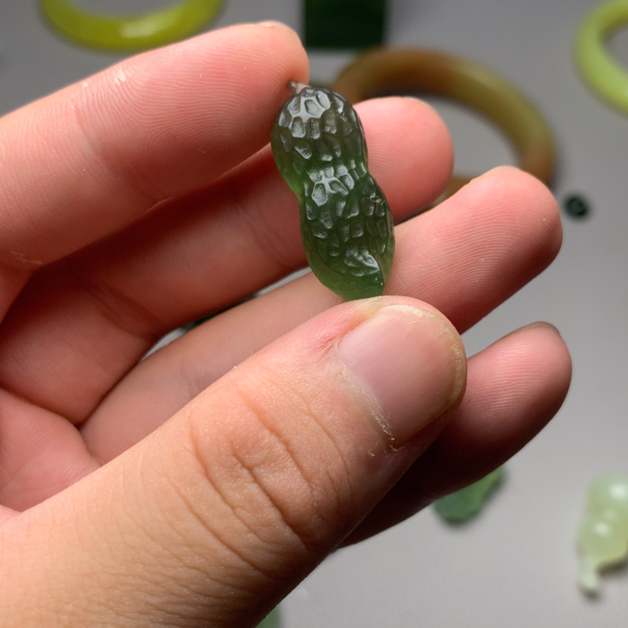 【闪购商品】蛇纹石玉未镶嵌岫玉