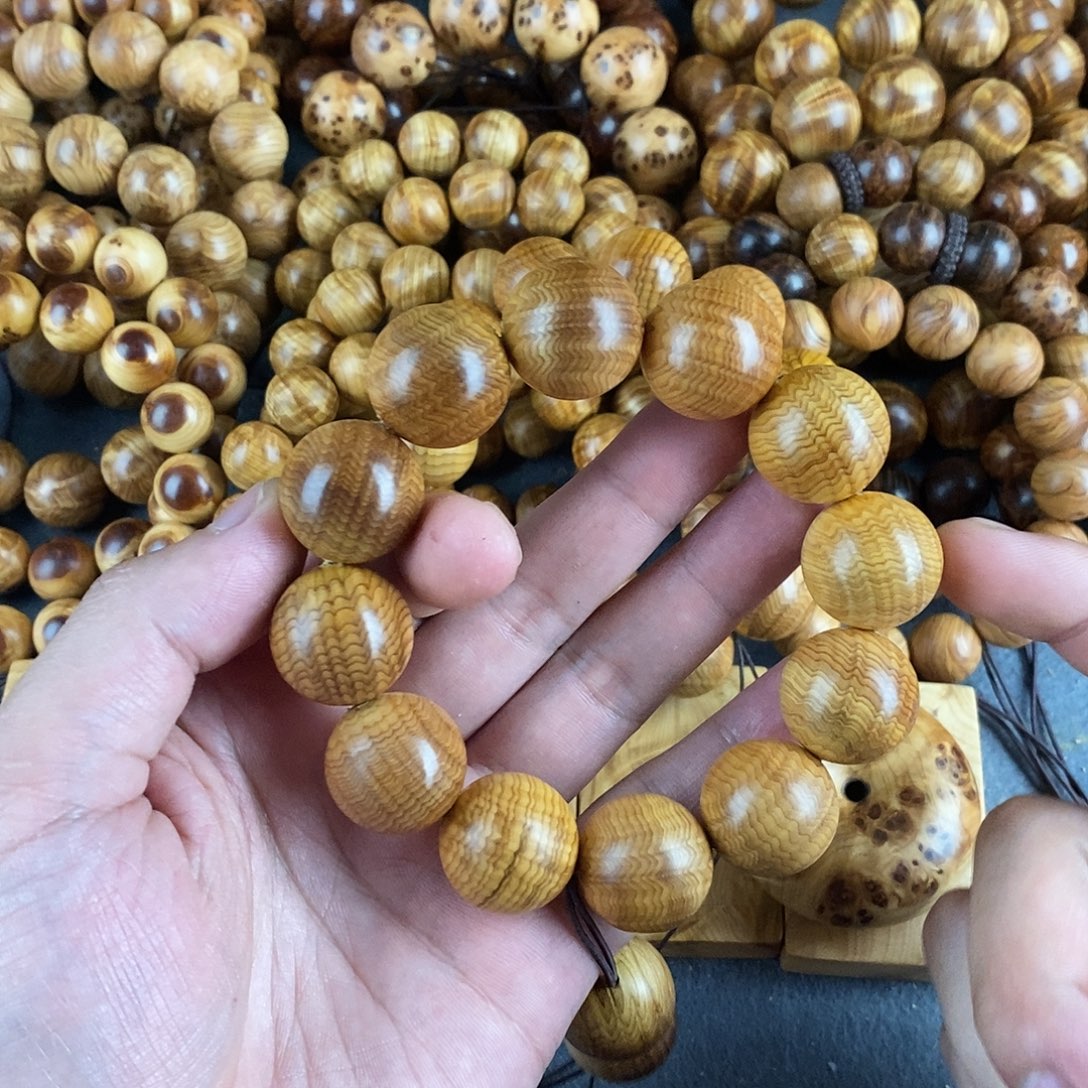 闻***悦柏木（崖柏）其他2.0