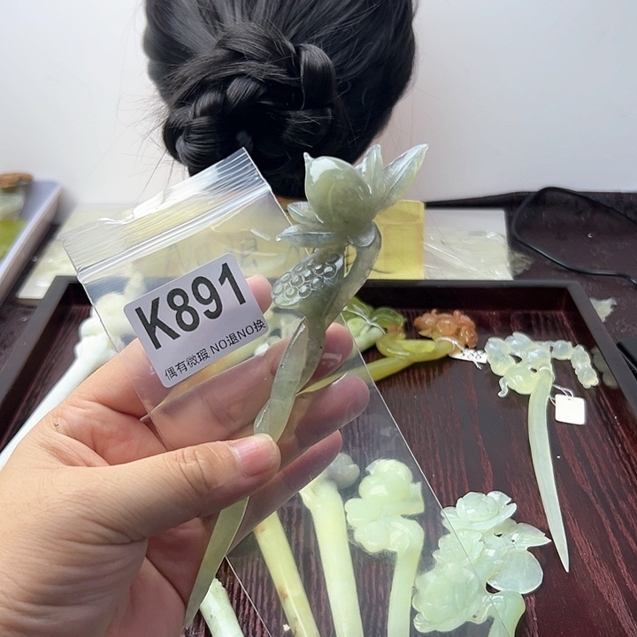 蛇纹石玉发饰合金L**X