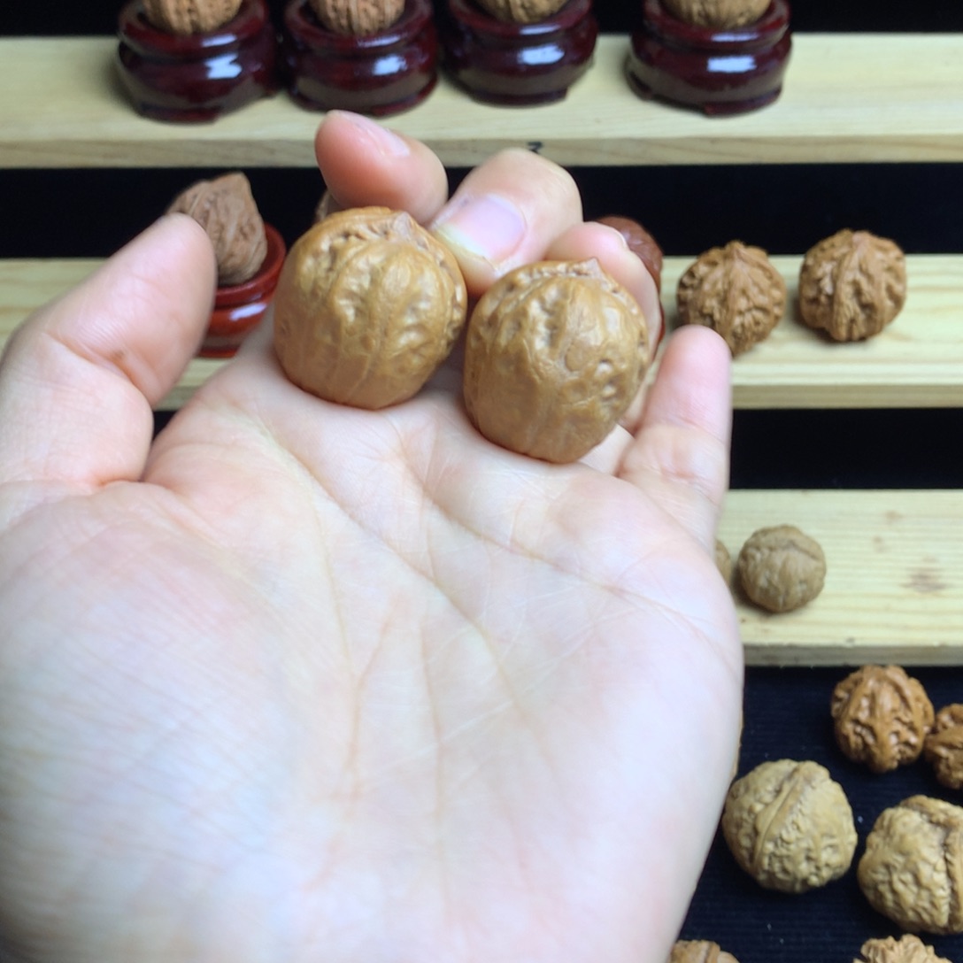 吊坠文玩核桃佛肚