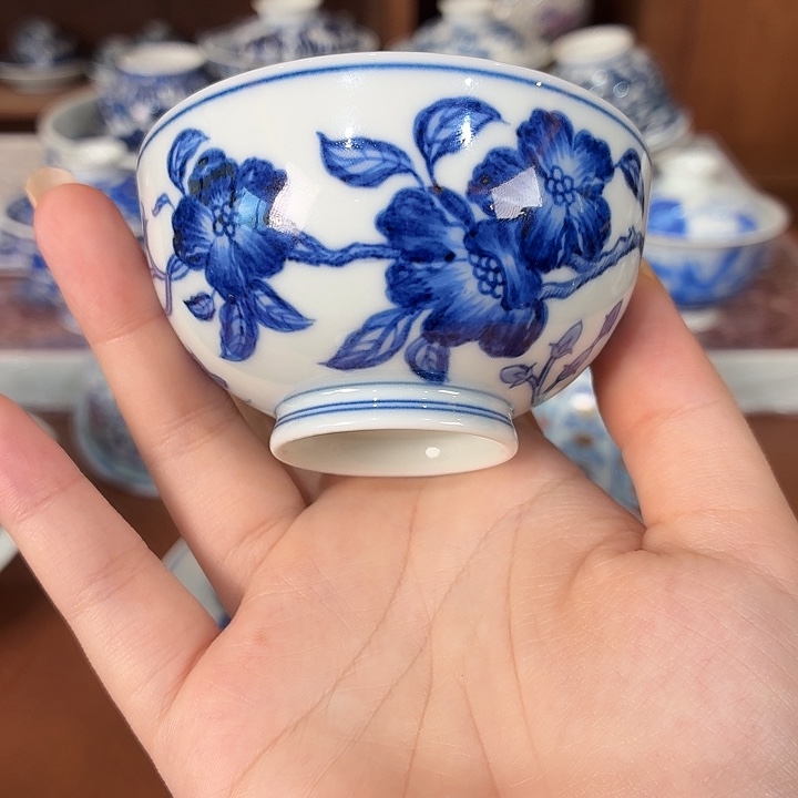陶瓷，。                                  