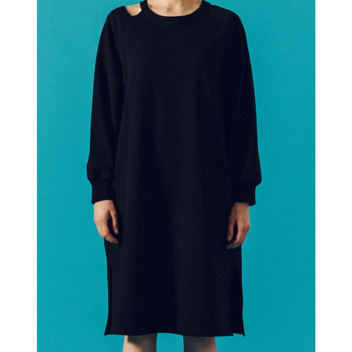 大轮廓长款不对称露肩卫衣连衣裙