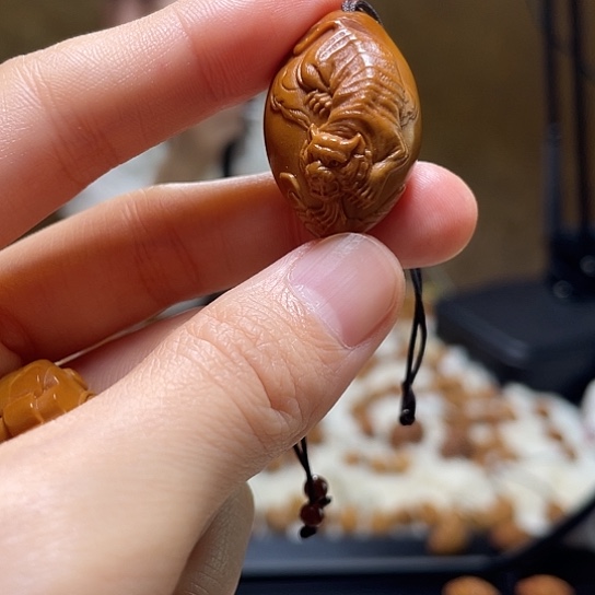 手串/手链橄榄核下山虎