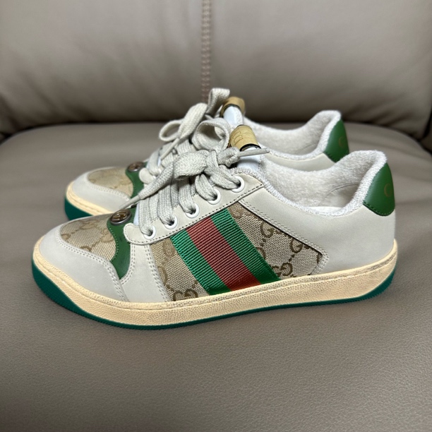 99新 GUCCI/古驰 35码/99新/gucci古驰小脏鞋/绿尾/女鞋