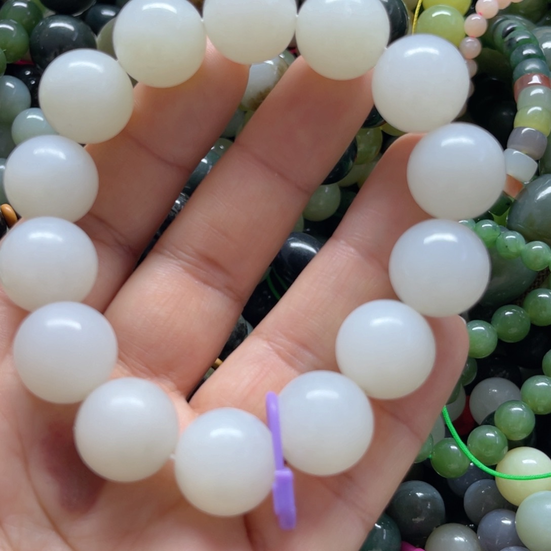 和田玉手链未镶嵌