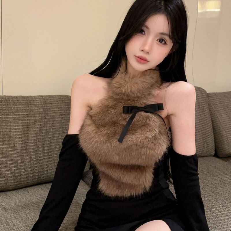 纯欲辣妹毛绒绒挂脖上衣纯欲露肩蝴蝶结挂脖上衣独特露肩显瘦