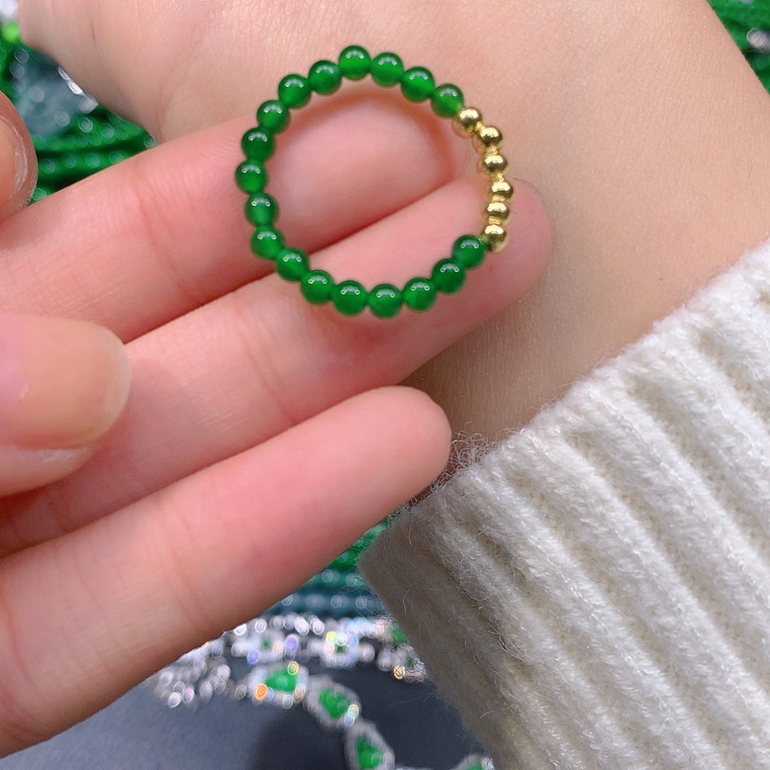 翡翠戒指未镶嵌天然翡翠