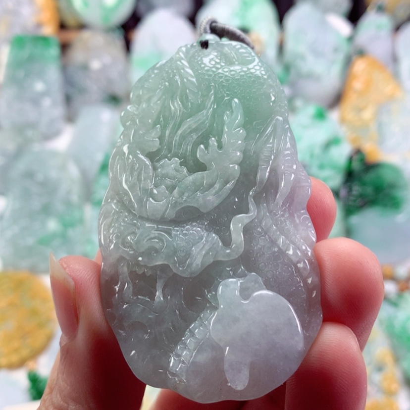 【闪购商品】翡翠吊坠(不含链)未镶嵌